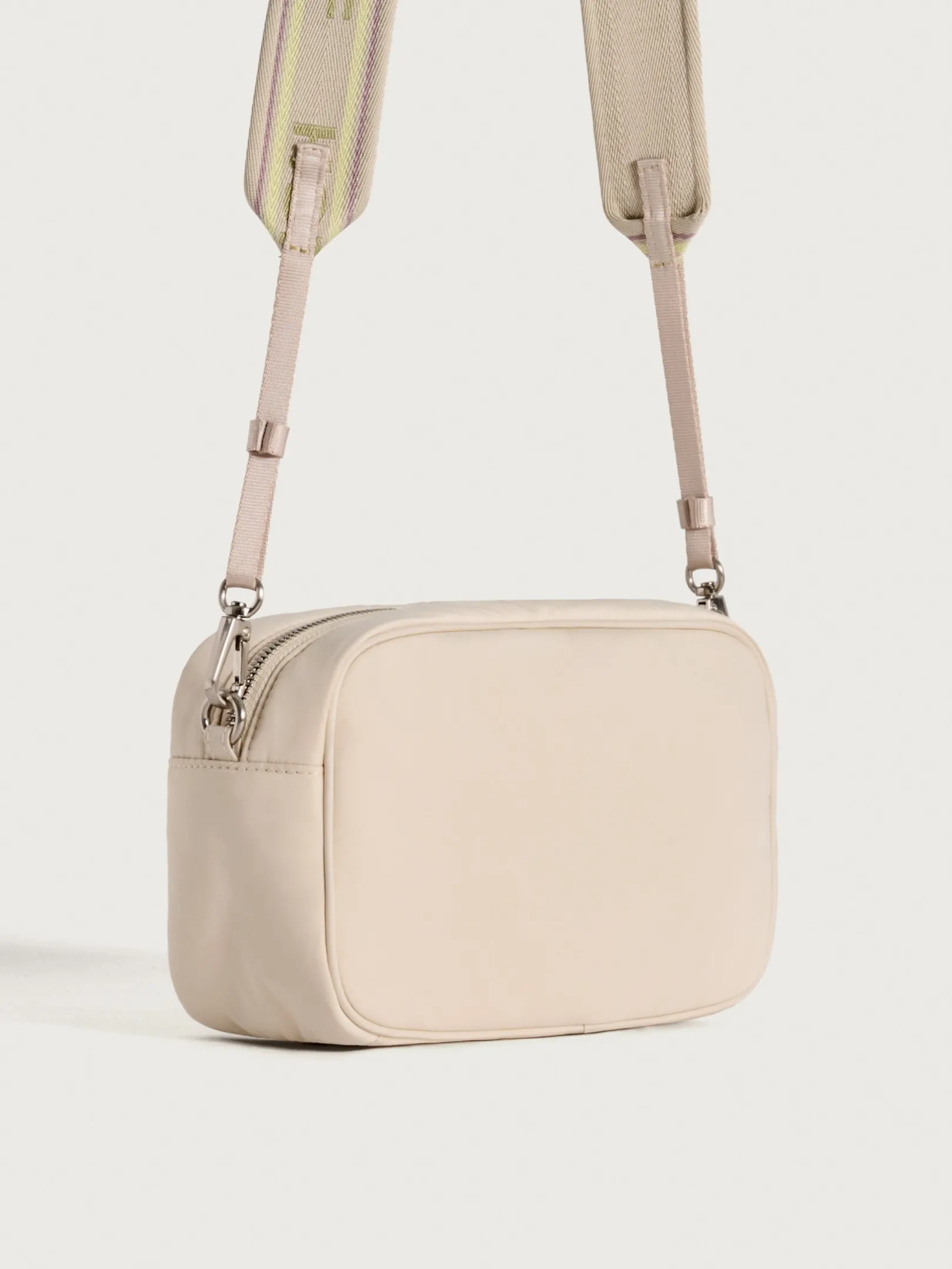 Hot GRAND CENTRAL Shoulder Bags